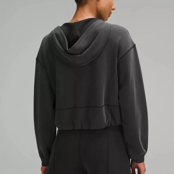 Lululemon Softstreme cropped hoodie sweatshirt - Picture 2 of 8